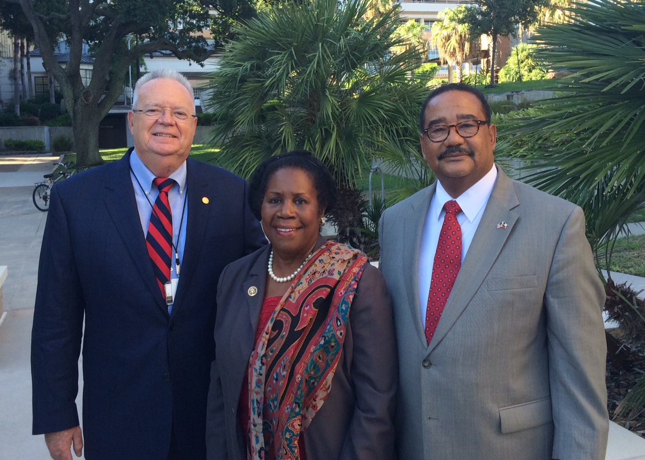 Dr. Ben Raimer, Congresswoman Sheila Jackson Lee and Doug Matthews.