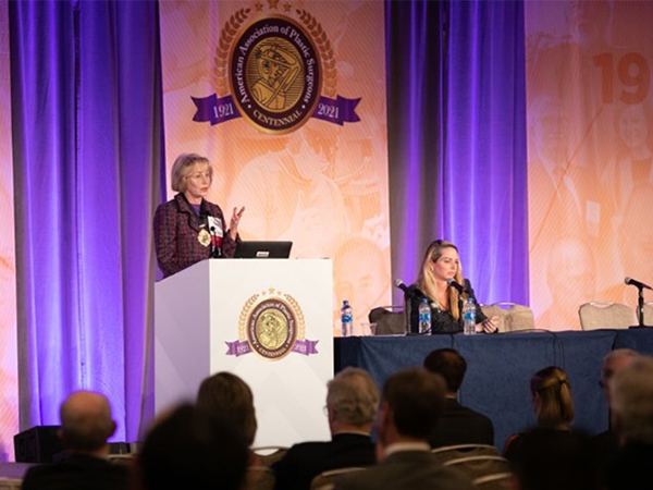 Plastic Surgeon Dr. Linda Phillips presenting at the American Association of Plastic Surgeons on 