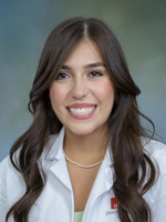 Headshot of Amanda Contreras