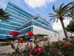 Exterior view of the Clear Lake Campus
