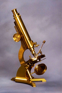 Moritz Pillischer Microscope
