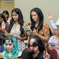 Alpha Omega Alpha Inductees reciting the Declaration of Geneva