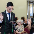 Alpha Omega Alpha Inductees reciting the Declaration of Geneva