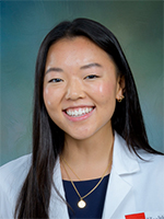 Headshot of Emily Kim