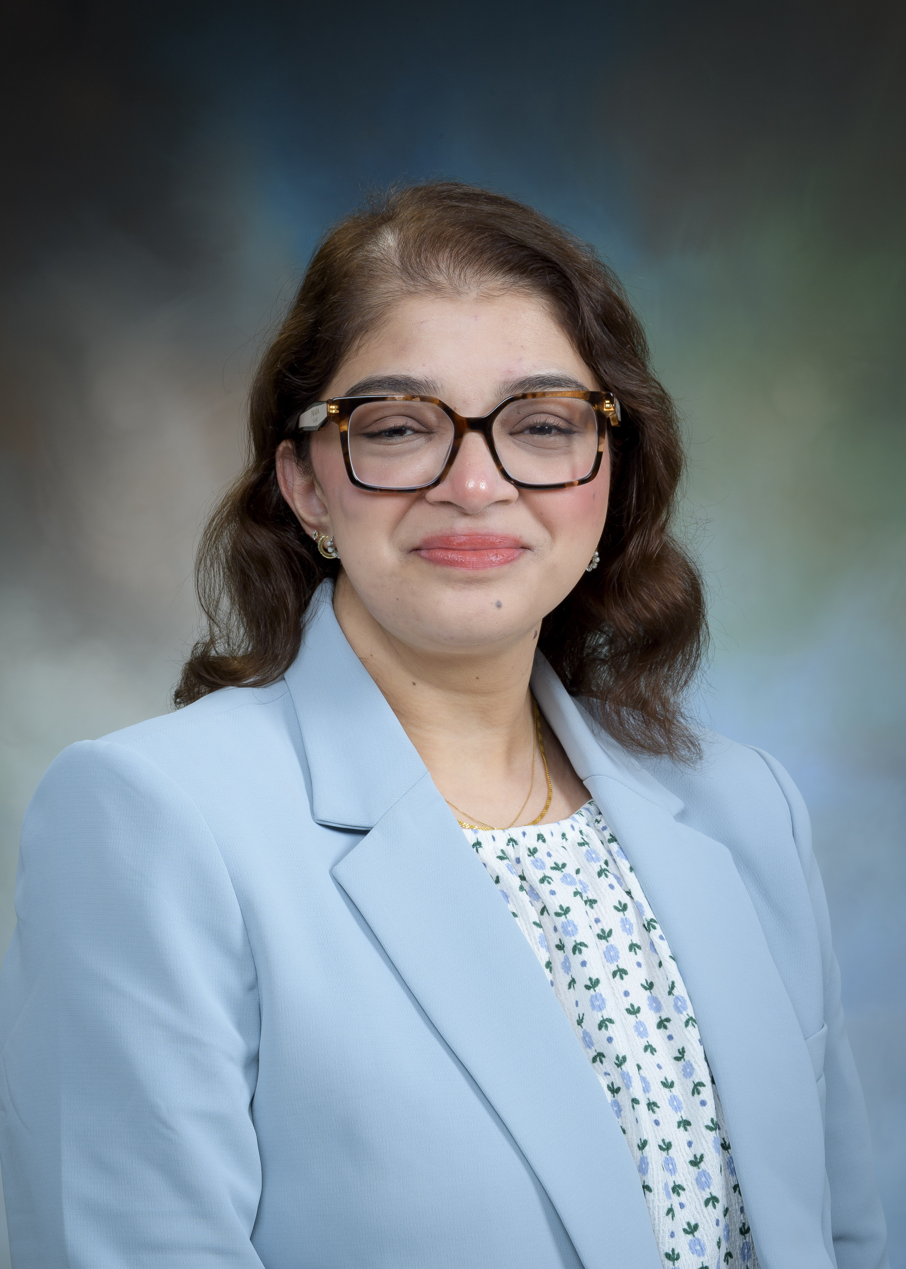 Portrait of Erum Hassan