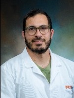 Carrillo, Jesus04 headshot in white coat