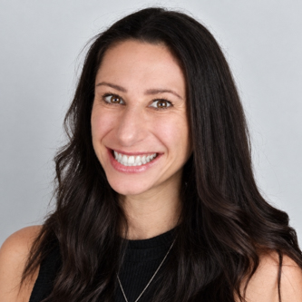 Headshot of Hannah Parker